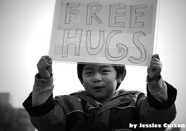Free Hugs